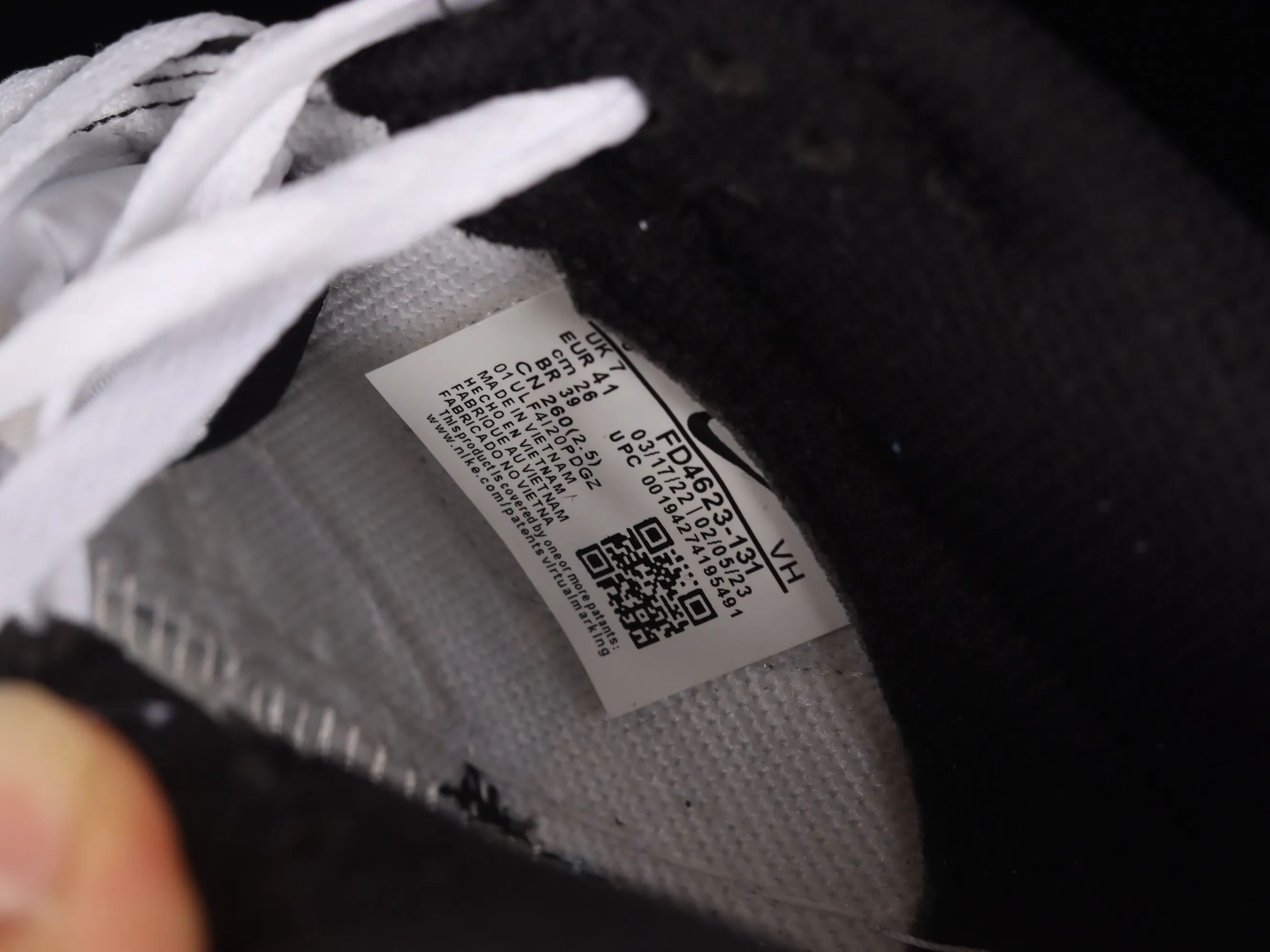 All categories Nk SB Dunk series Nk SB Dunk Low low-top sneakers Nk Dunk Low "Lunar New Year" black and white SB low-top casual sneakers FD4623-131